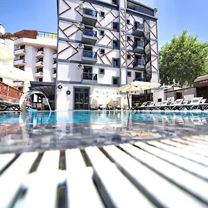 My 2* Kuşadası